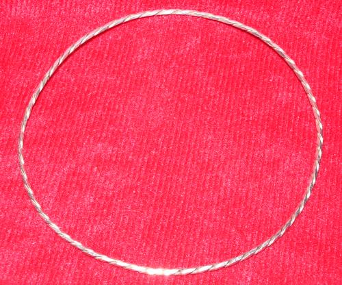 Twsited wire bangle